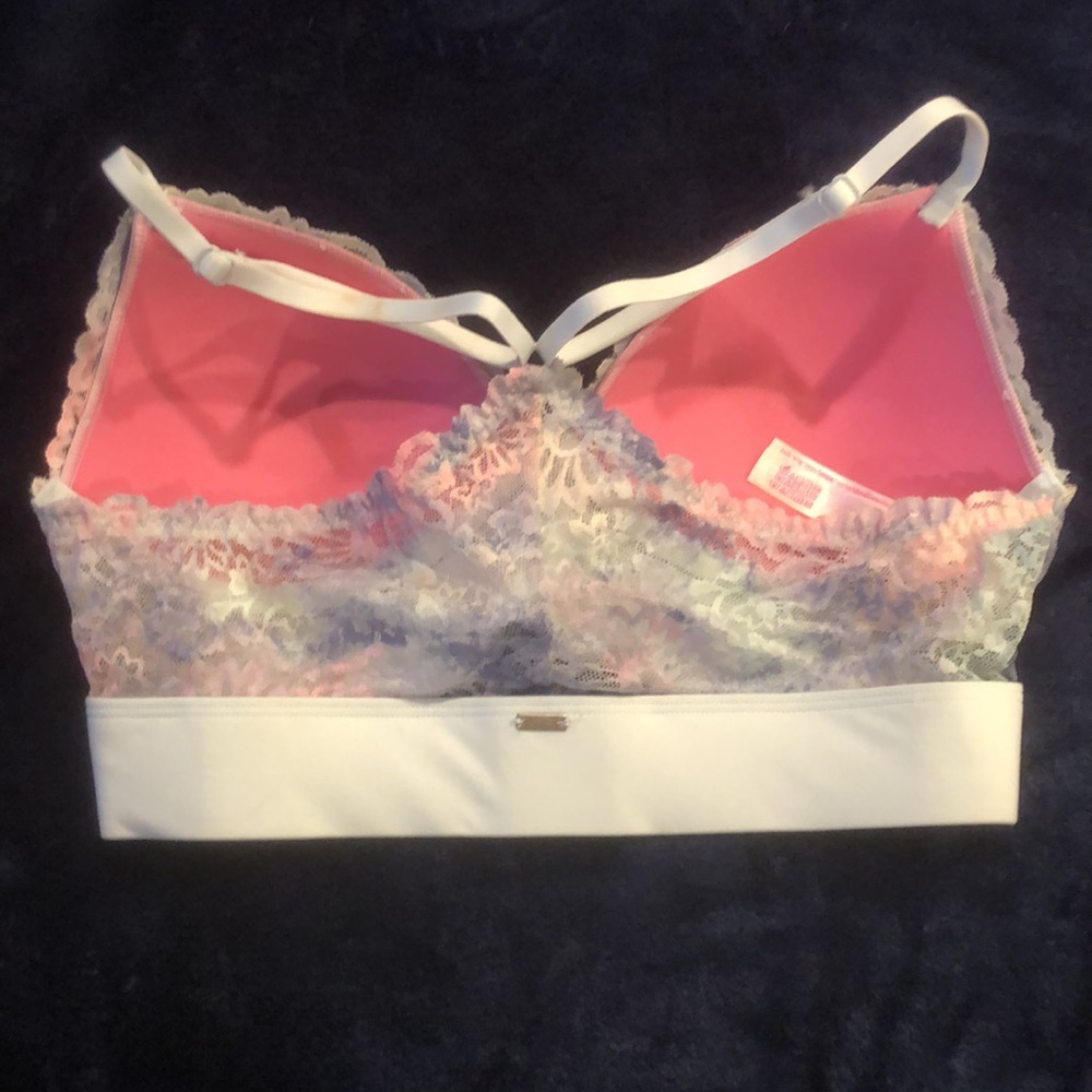 BNWT - Picture 2 of 4
